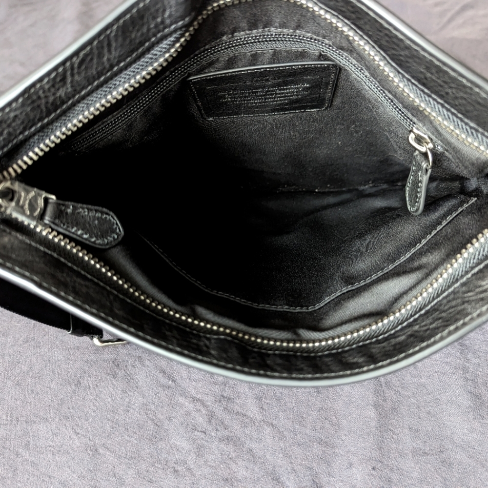 Coach Men's Leather Crossbody Bag - Picture 4 of 5